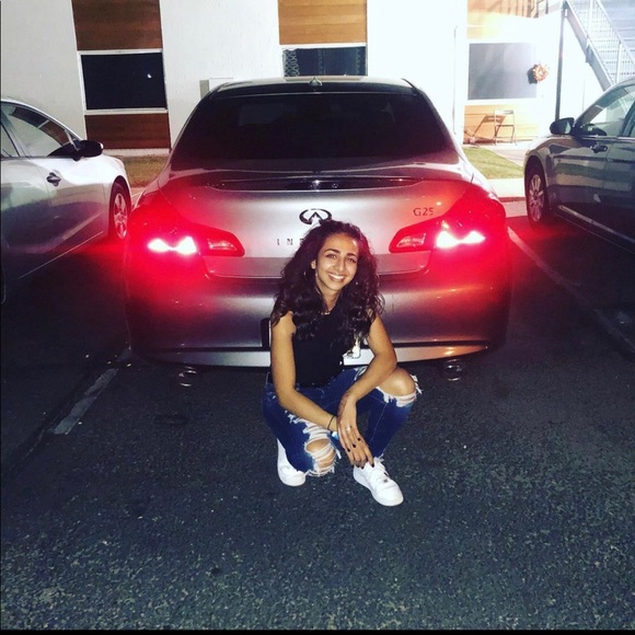 Know your posher - Picture 1 of 1